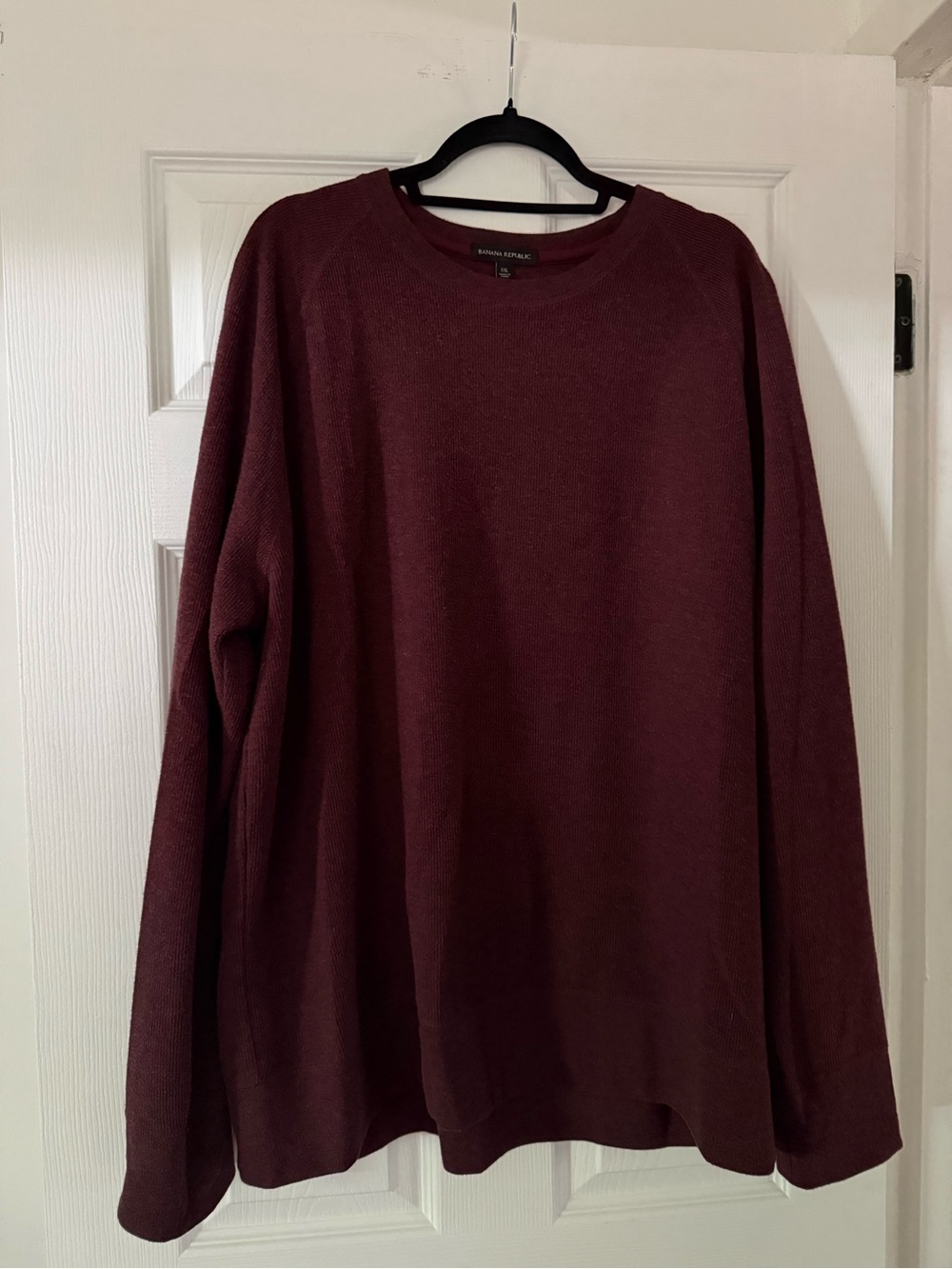 Banana Republic Men’s Crewneck Sweater - Maroon